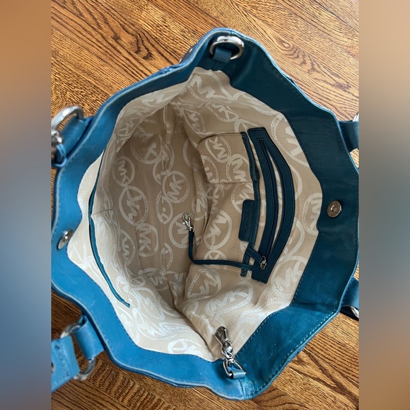 Michael Kors Astor Large Studded Blue Leather Tote Satchel Shoulder Bag Rocker - Picture 8 of 15